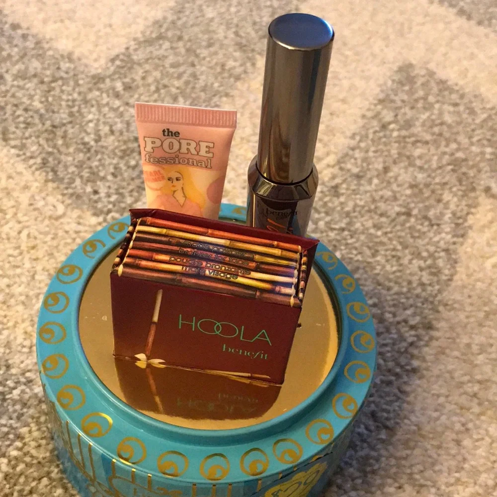 NEW Benefit Bronzer Set